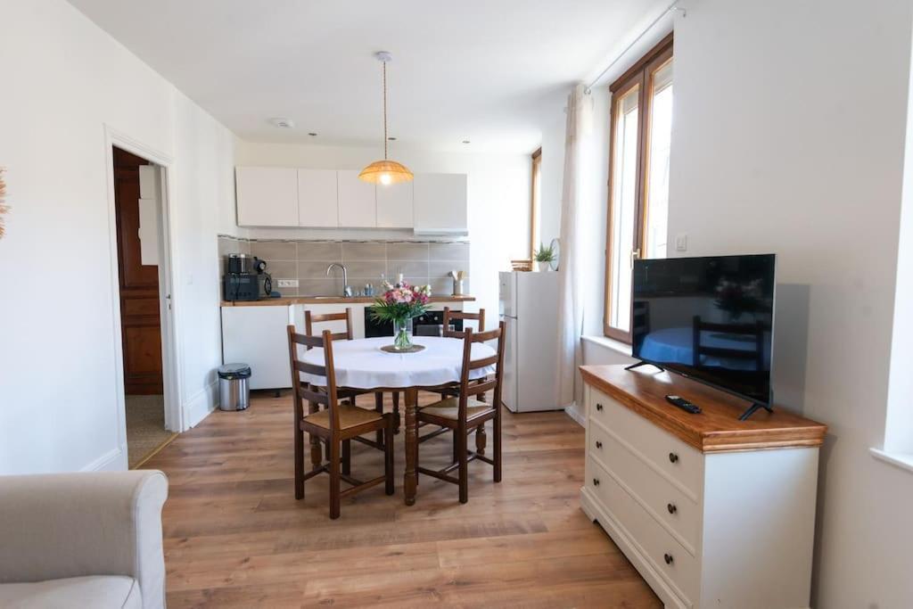 La Petite Marcelle, Appartement & Garage Le Tréport Zewnętrze zdjęcie